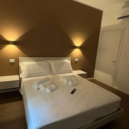 Tuliphouse San Felice 4*
