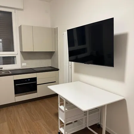 アパートホテル Tuliphouse San Felice 4*
