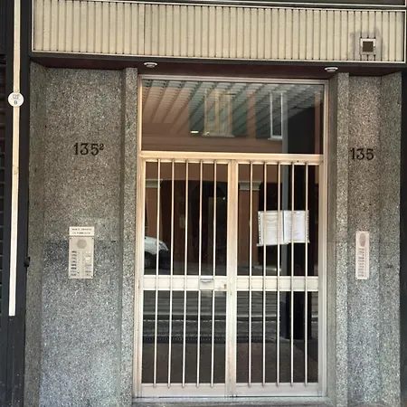 アパートホテル Tuliphouse San Felice ボローニャ